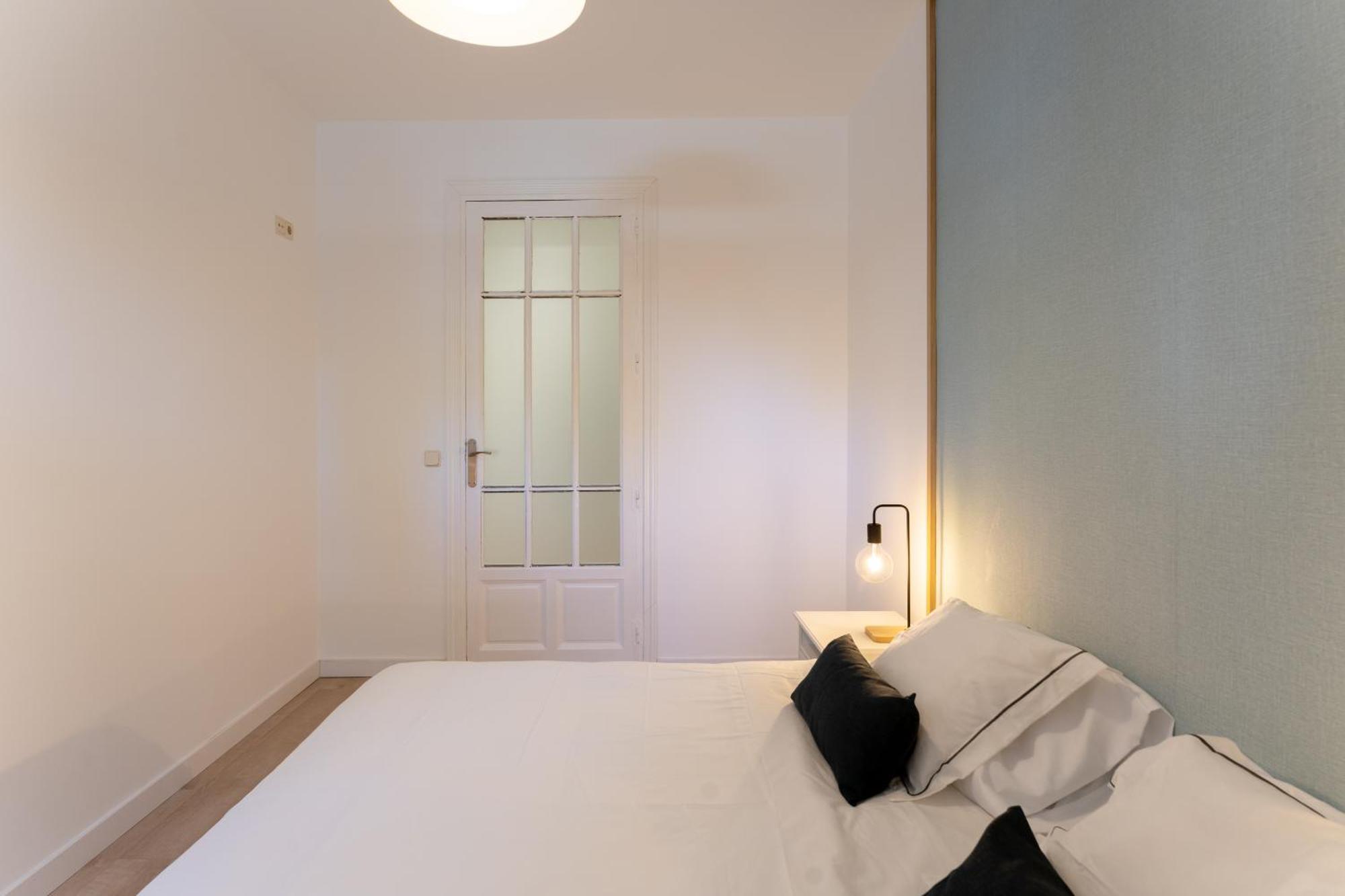 Luxe Apartment In Chamberi Chic Madrid Exterior photo